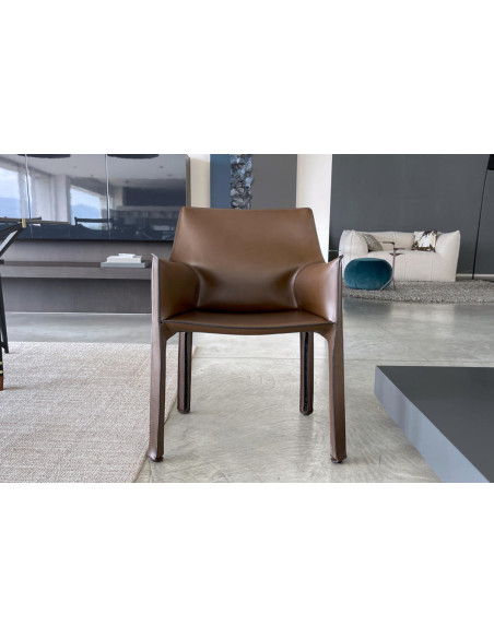 Chaise Cab 413 en cuir (Offre Expo) - 1