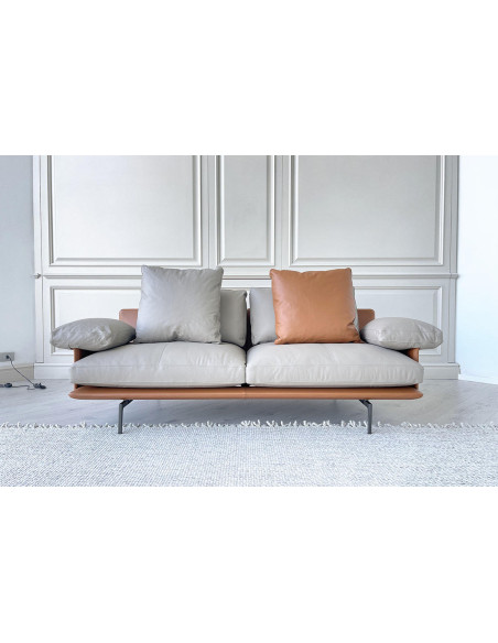 Get Back Brown and Grey Leather Sofa (Expo Offer) Poltrona Frau - 1