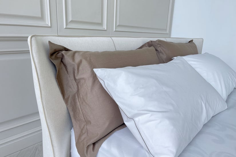 Alys 10 Beige Fabric Bed (Expo Offer)  - 4