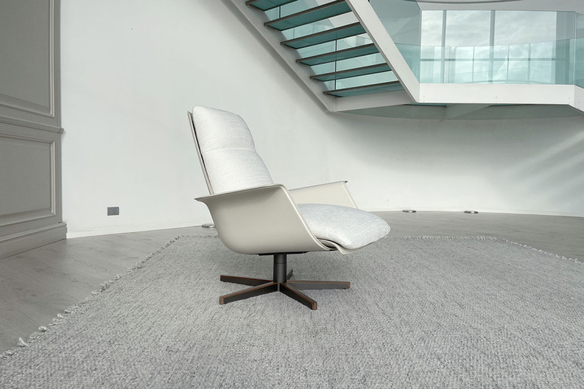 Poltrona e Pouf Clori in tessuto bianco (Offerta Expo) Giorgetti - 3