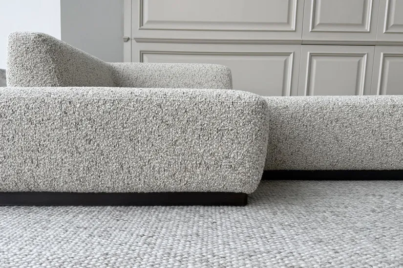 Gentle Beige Sofa (Expo Offer) Henge - 5