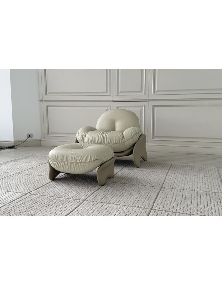 Squash Beige Armchair (Expo Offer) Poltrona Frau - 2