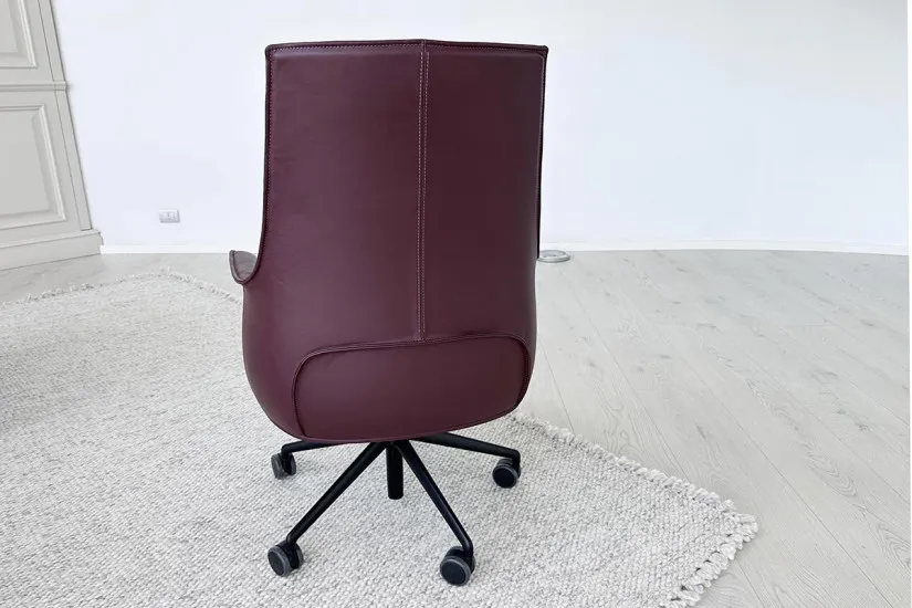 Archibald Task Executive Bordeaux Armchair (Expo Offer) Poltrona Frau - 3