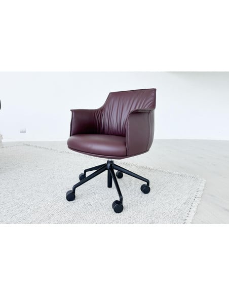 Archibald Task Managerial Bordeaux Armchair (Expo Offer) Poltrona Frau - 1