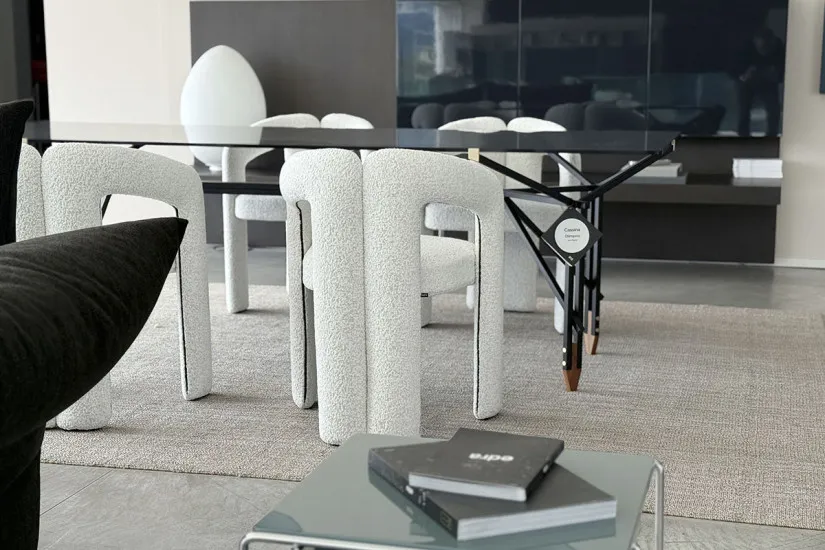Dudet White Fabric Chair (Expo Offer) Cassina - 6