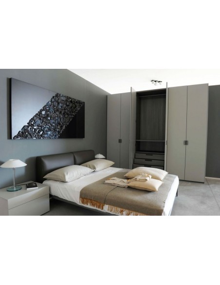 New Entry Wardrobe (Expo Offer)
