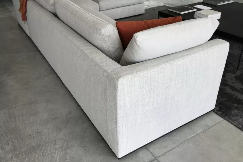 Richard Sofa (Expo Offer)