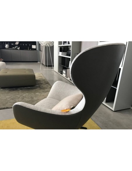 Mad Joker Armchair (Expo Offer)