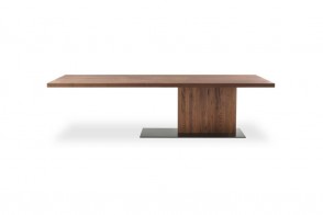 Table Liam