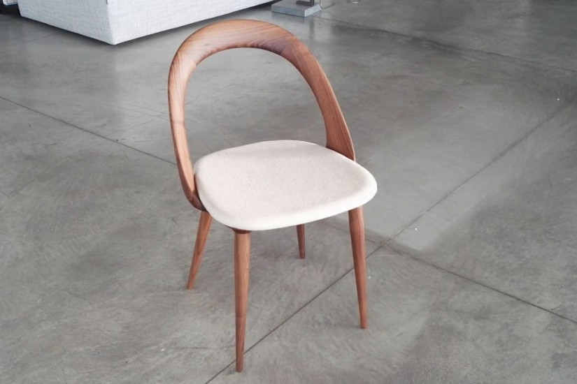 Ester Chair (Expo Offer)