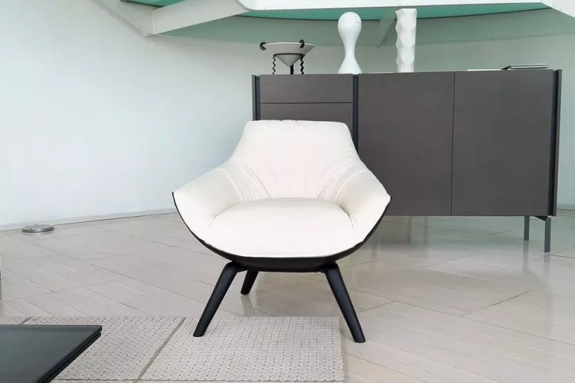 Florentia Armchair (Expo Offer)