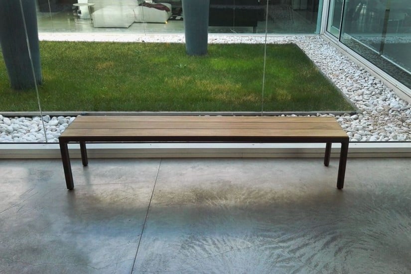 Illum Outdoor Bench (Expo Offer)