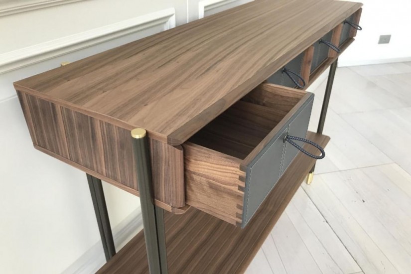 Bayus 8 Console (Expo Offer)