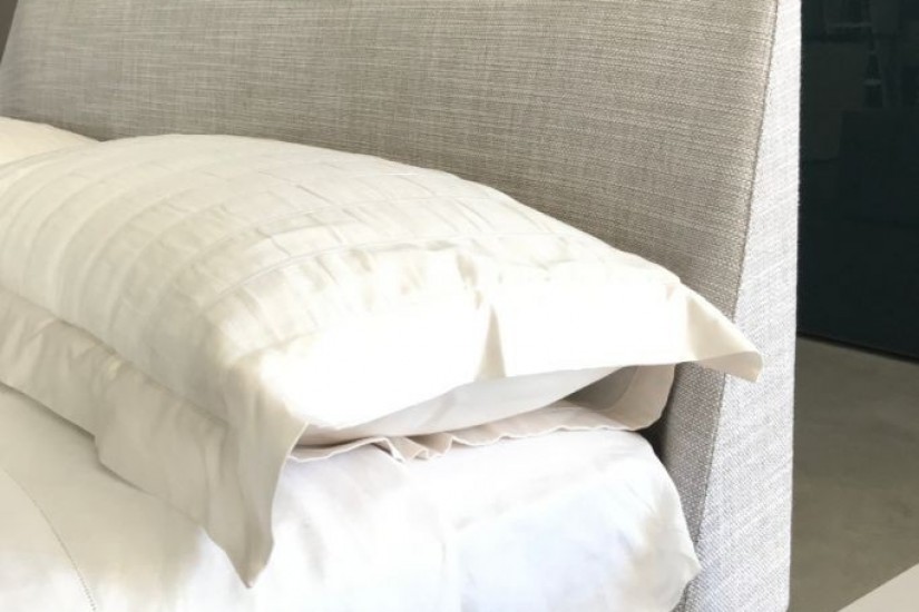 Teca Bed (Expo Offer)