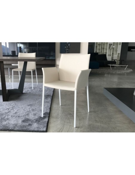 Chaise Lia avec accoudoirs (Offre Expo)