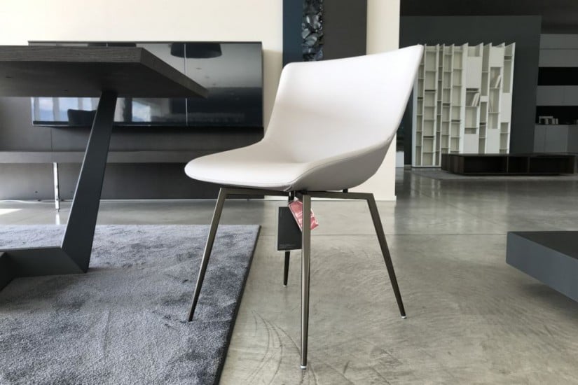 Artika Chair (Expo Offer)