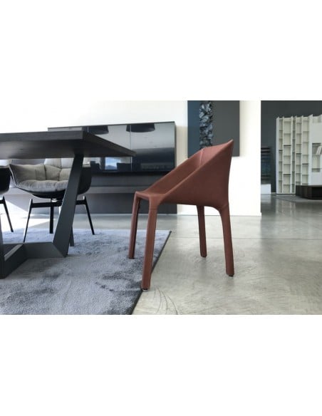 Manta Chair (Expo Offer)