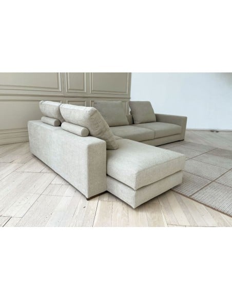 Ananta Class Sofa (Expo Offer)