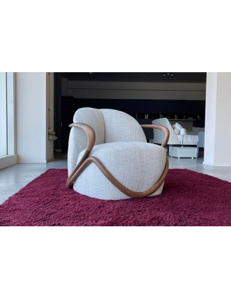 Hug Armchair (Expo Offer)