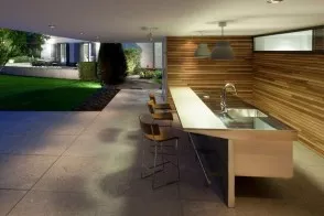 Lignum et Lapis Outdoor Kitchen