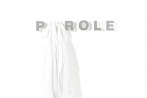 Porte-manteau SMS