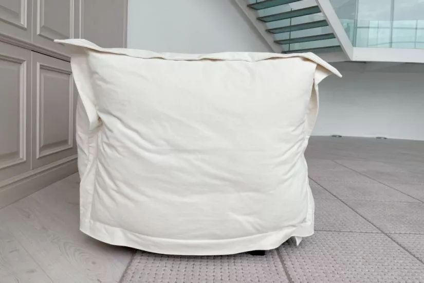 Cloudscape Sofa (Expo Offer)