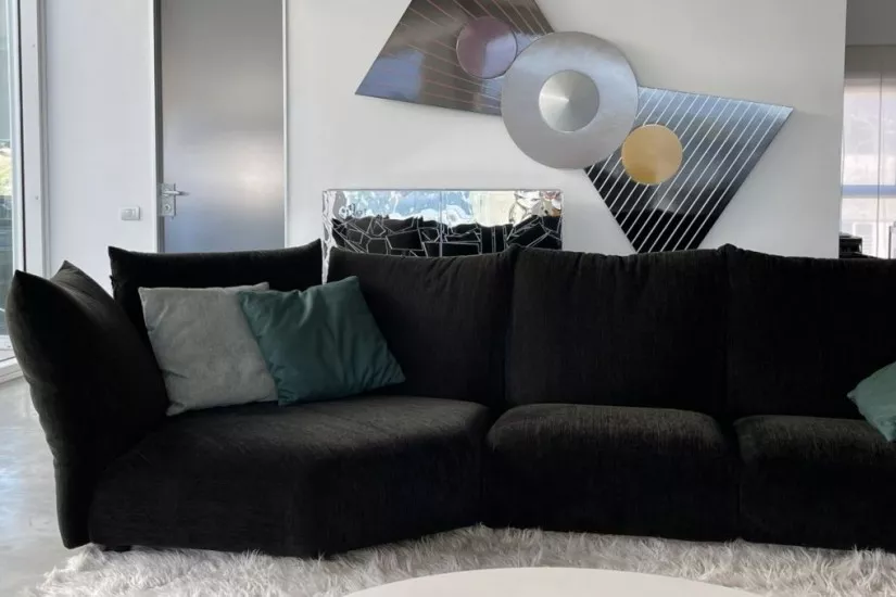 Standard Sofa (Expo Product)