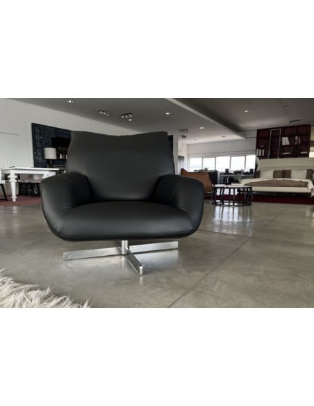 Chiara Armchair (Expo Product)