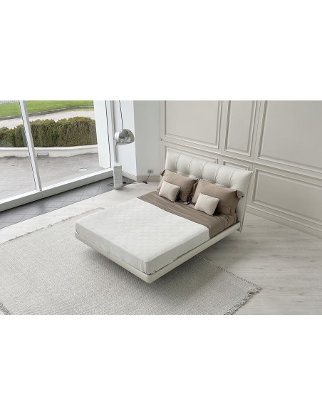 Aurora Tre Bed (Expo Offer)