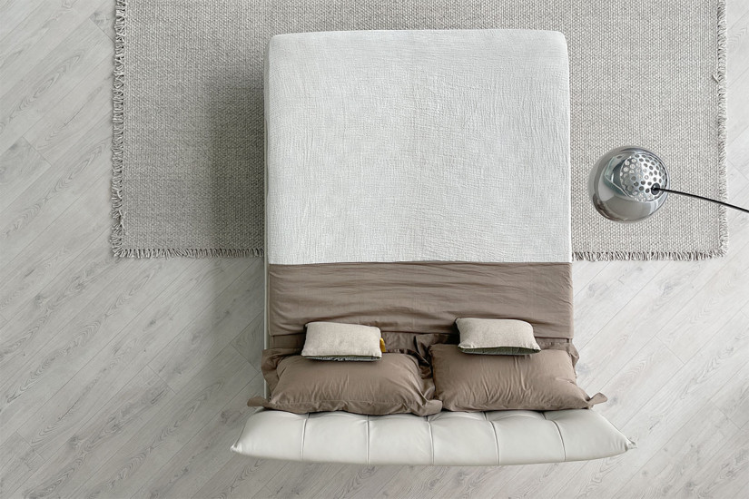 Aurora Tre Bed (Expo Offer)