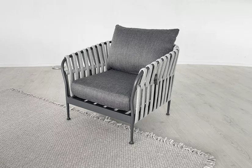 Frame Outdoor Armchair (Expo Offer)