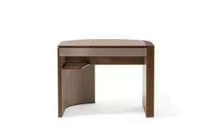 Venus Dresser