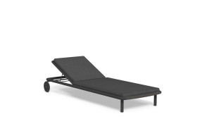 Coral outdoor sunbed 2