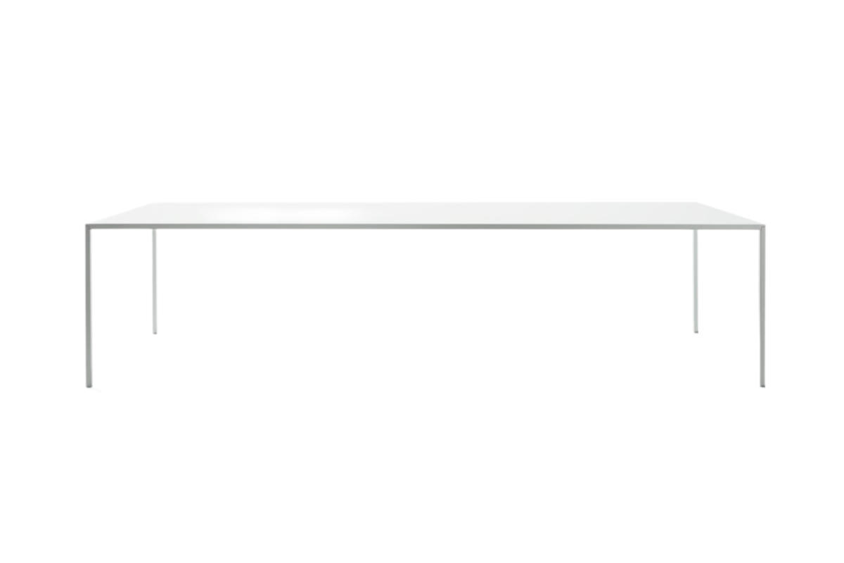 25 Table by Desalto